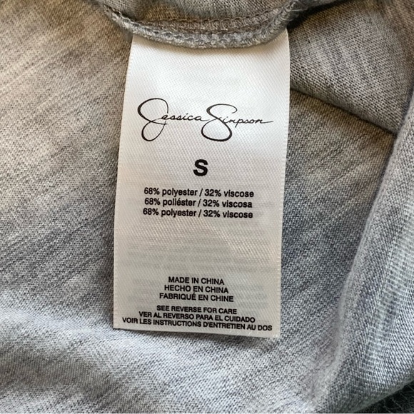Jessica Simpson Women's Harlow Pocket Graphic Tee M NWT - Picture 12 of 17